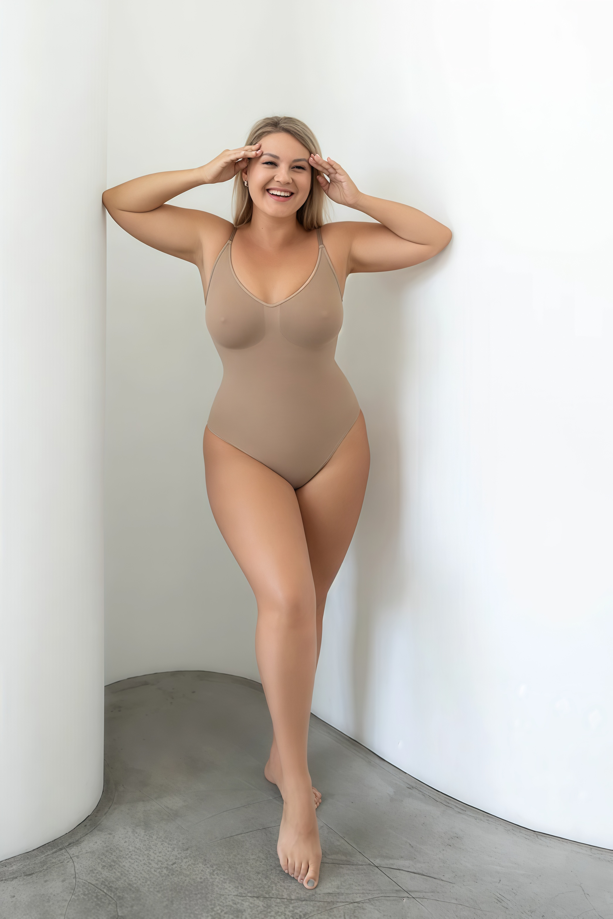 Моделююче Body з ефектом підтяжки