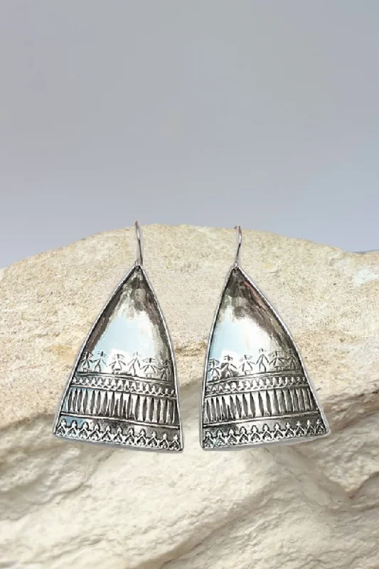 Drop Earrings for Travel Look -Liora Triangle Earrings