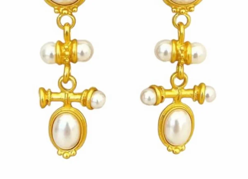 Drop Earrings for Mother's Day -Women's Couture Style Earrings In Gold/pearl