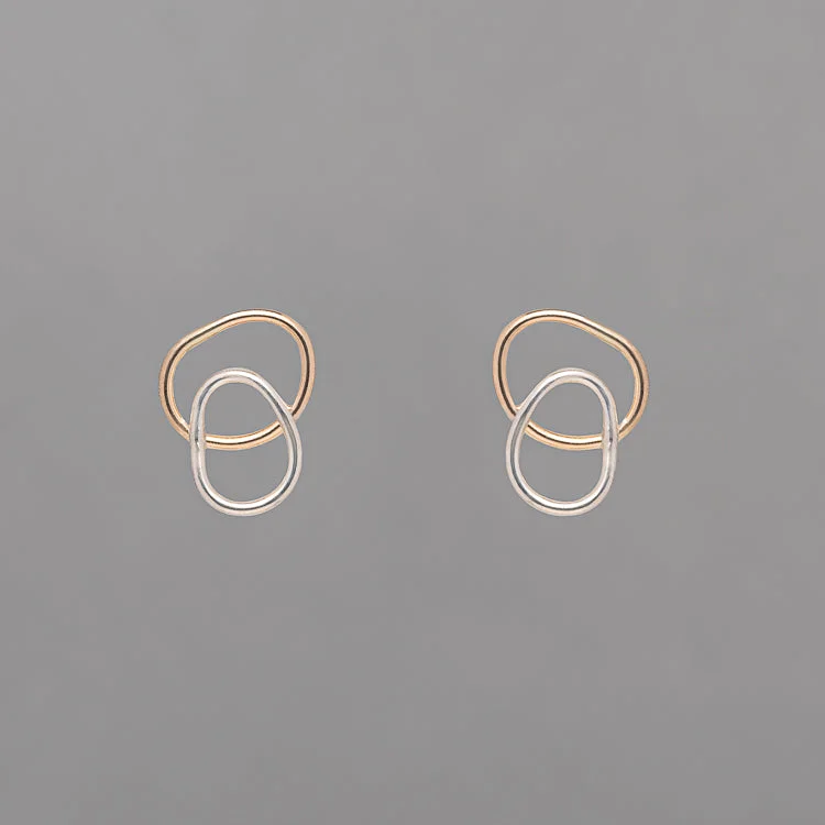 Best hoop earrings with snake chain details for a sleek and modern touch-POOL TWO TONE STUD