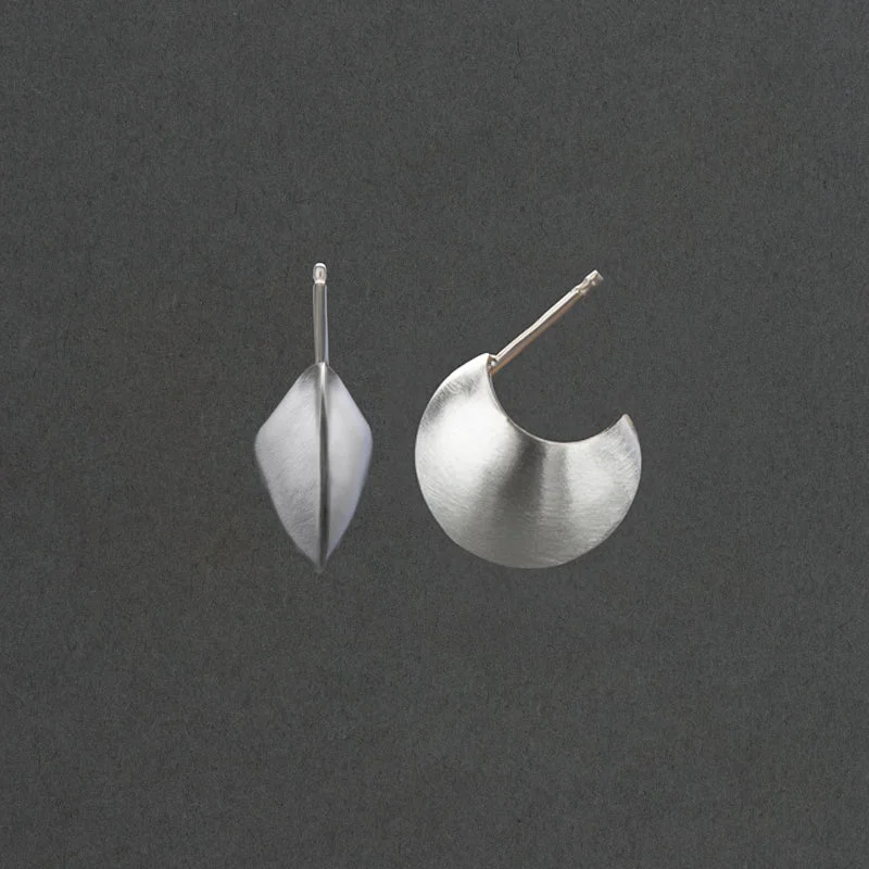 Hoop earrings with polished silver finish for a shiny, modern appeal-TINY ATHENA EARRING