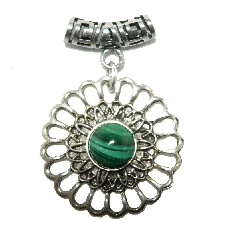 Best necklaces and pendants with rose gold for a warm and romantic appeal-Malachite Pendant Flower Power Green Gemstone Silver