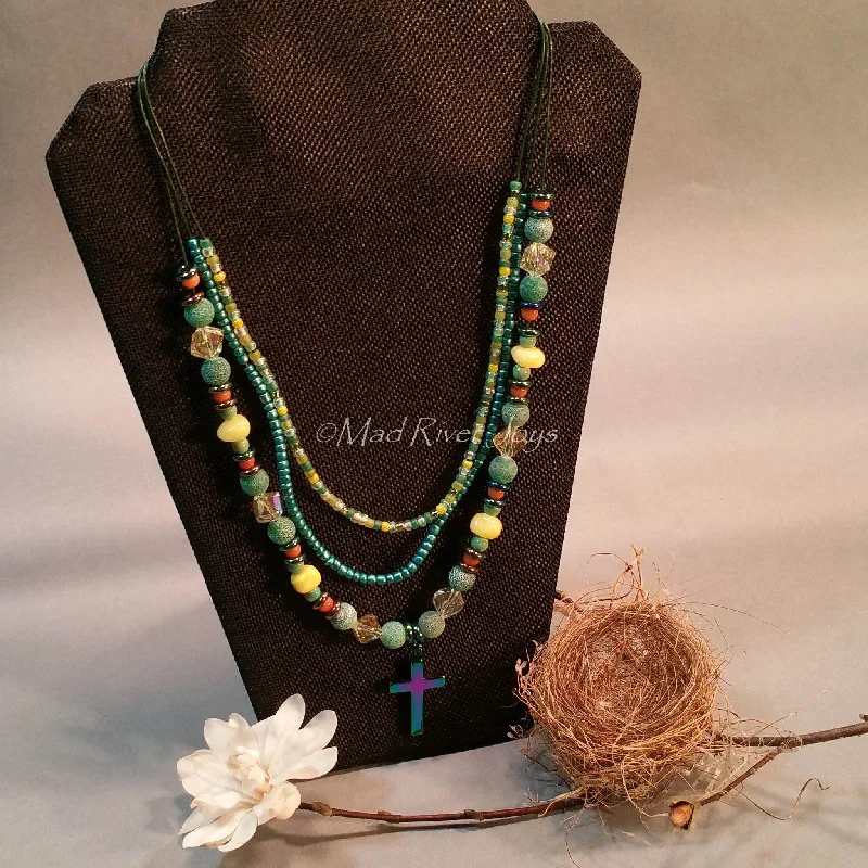 Beautiful necklaces and pendants with geometric shapes for a modern, artistic design-Necklace--Holy Trinity--Green